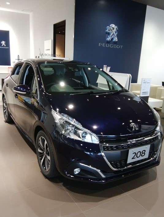 栄徳ショールーム日記◆展示車情報 208 Fun Edition