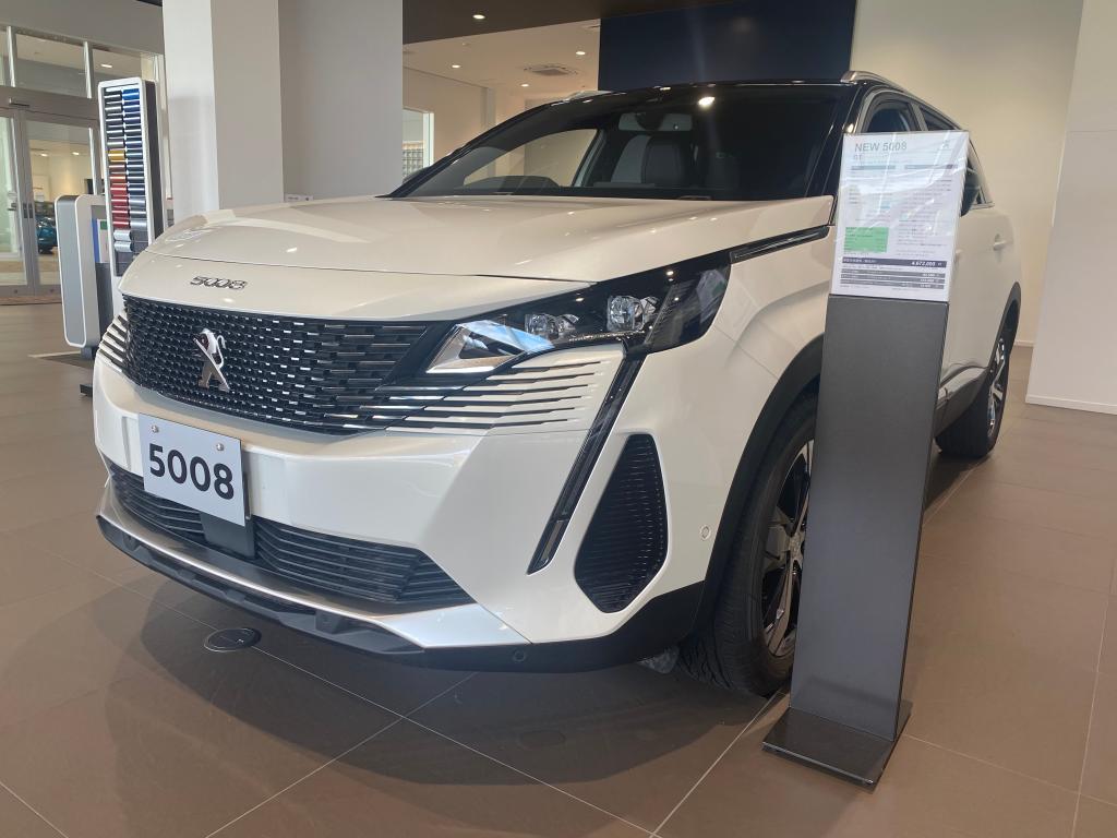 ショールーム展示車の紹介