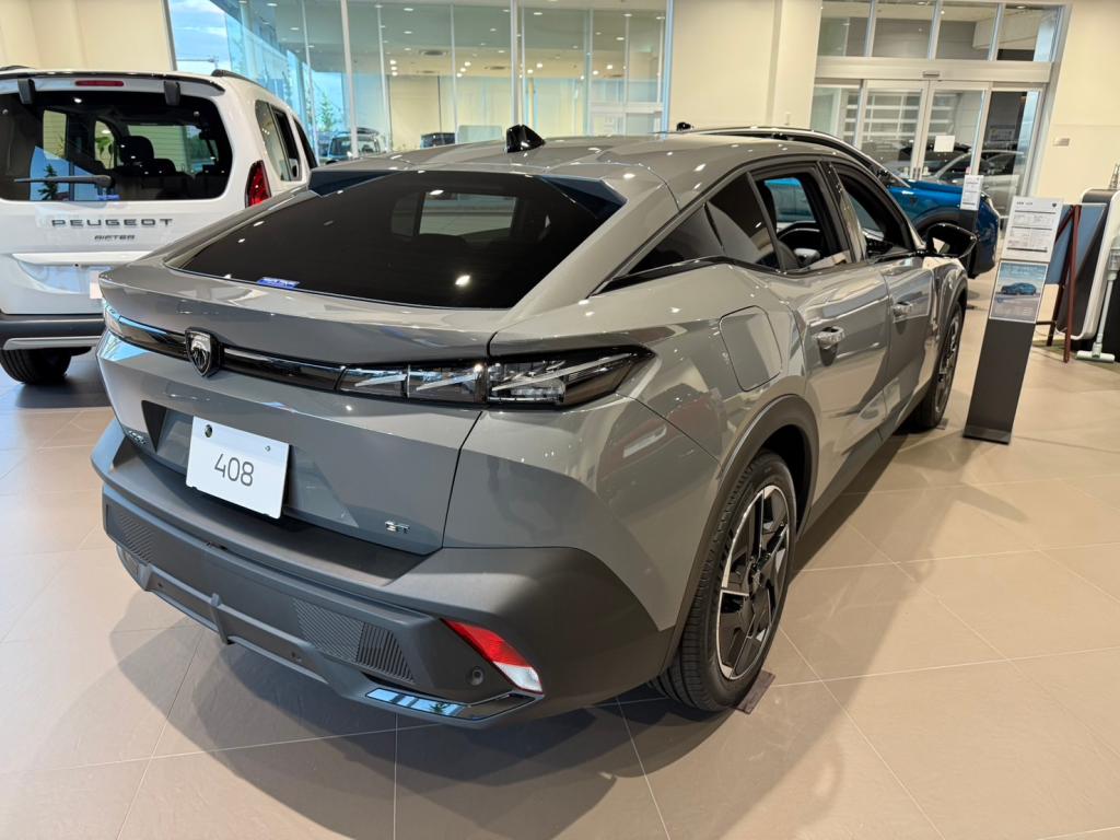 408HYBRID 特別仕様車を展示中です！