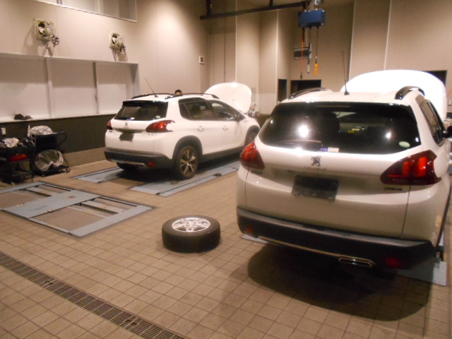 サービス代車増やします！！のお話し