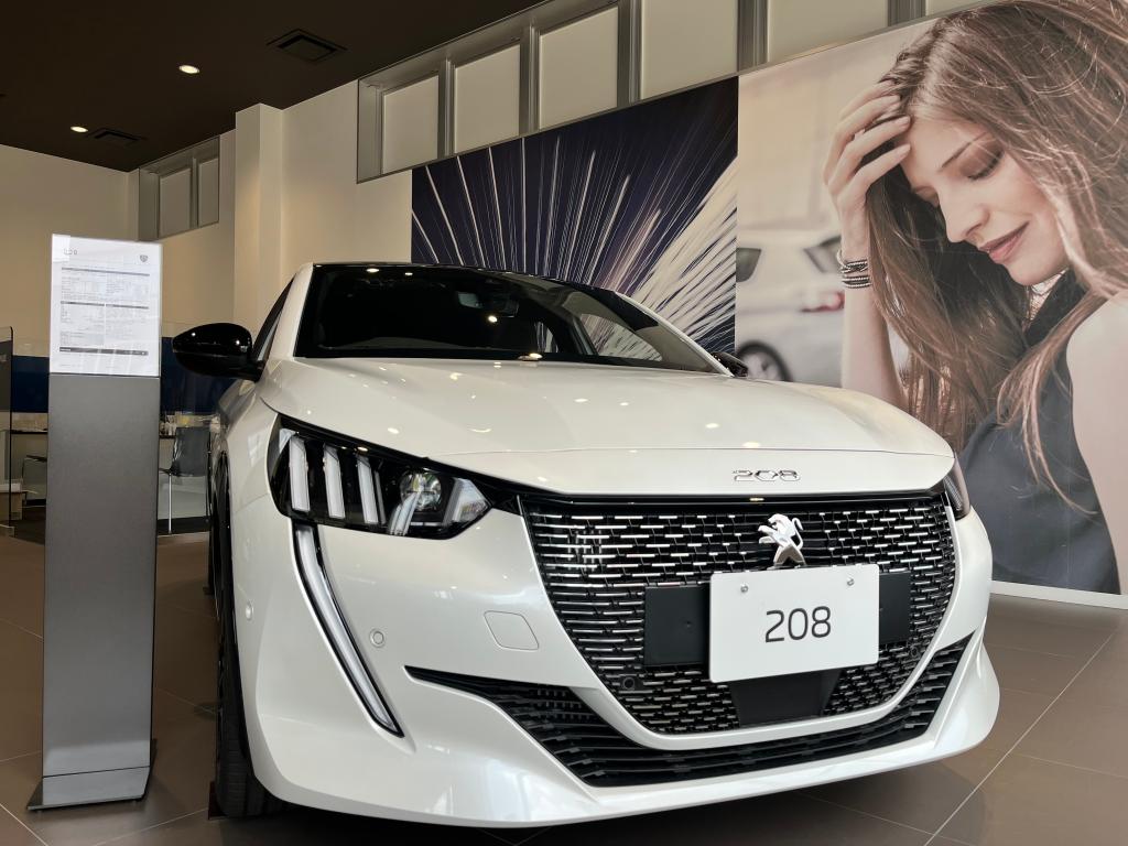 208　GT　展示中★