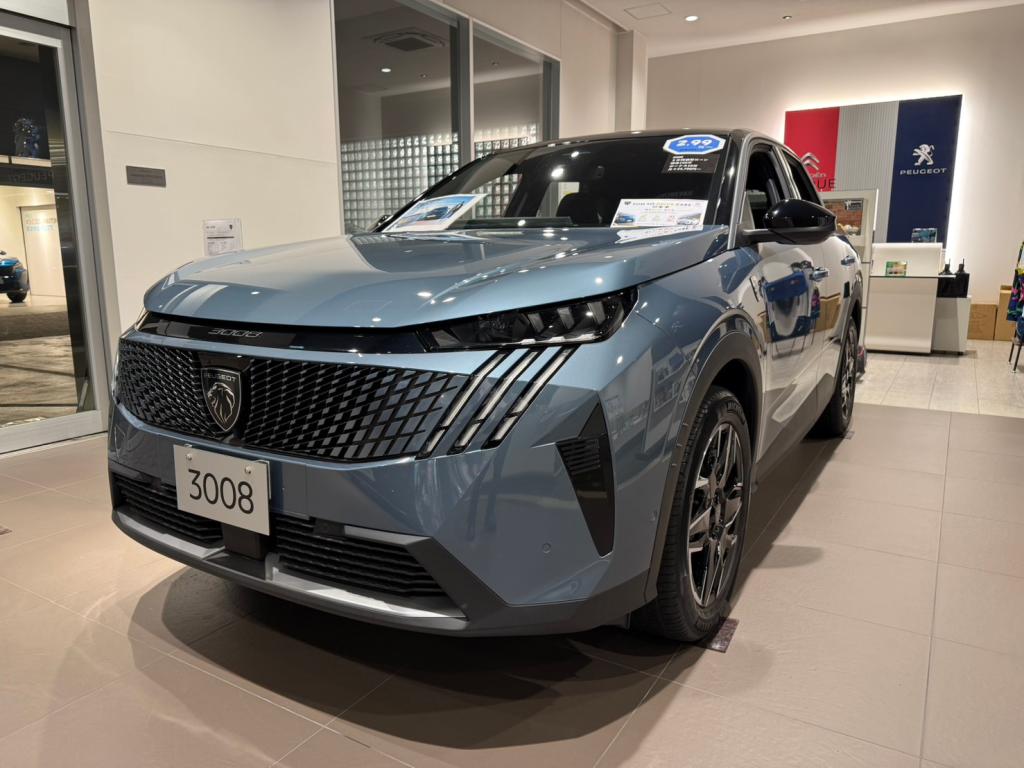 New3008　インガロブルー展示中！